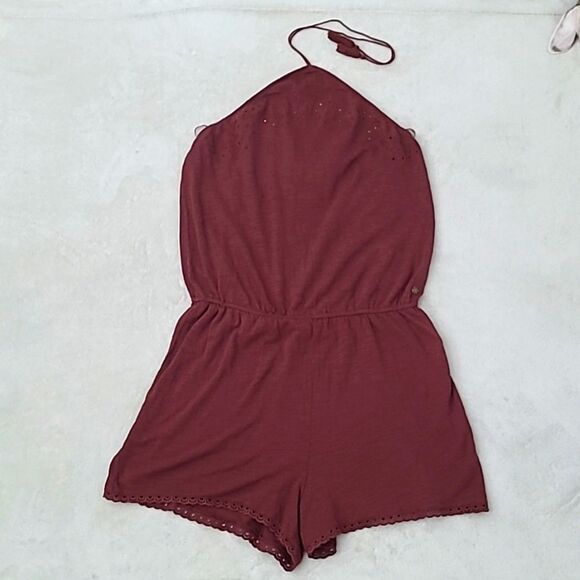 Roxy Pants - Roxy Quicksilver Red Tassel Tie Halter Romper Shorts Eyelet Women's Medium Boho